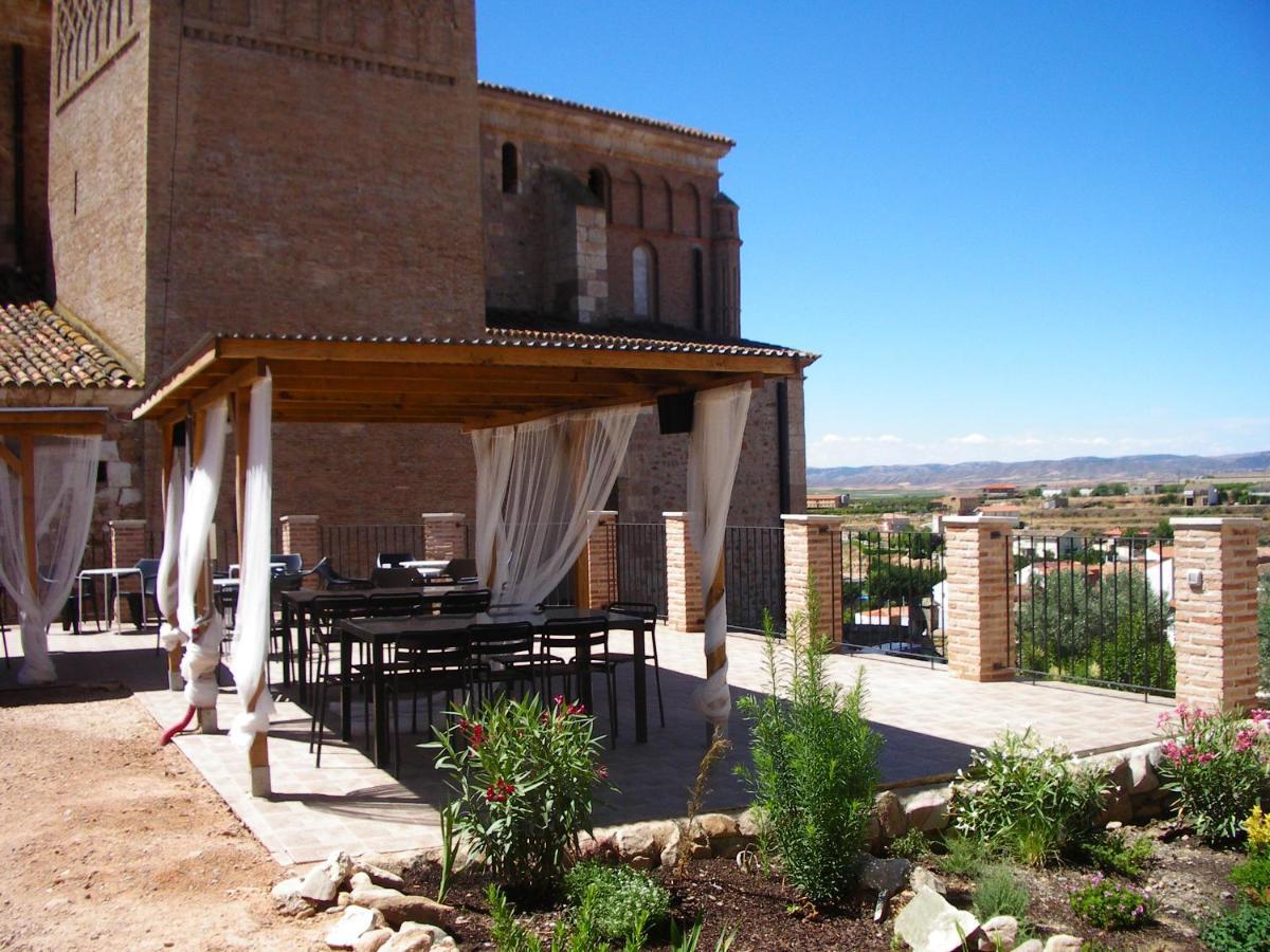 Apartamentos La Fonda Apartment